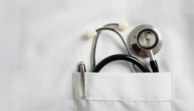 Doctors say they feel pressured to prioritize corporate interests over patients: report